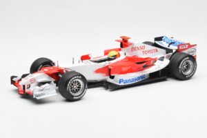 Panasonic Toyota Racing TF106 #8 R. Schumacher F1 2006 Minichamps 1:18 100060007 メタル