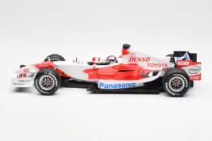 Toyota TF106 Panasonic Toyota Racing J. Trulli F1 Presentation 2006 Minichamps 1:18 AM59554H メタル - 画像 3/6