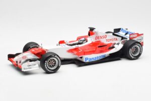 Toyota TF106 Panasonic Toyota Racing J. Trulli F1 Presentation 2006 Minichamps 1:18 AM59554H メタル