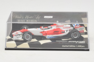 Toyota TF106 Panasonic #12 J. Trulli Panasonic Toyota Racing Showcar 2006 Minichamps 1:43 400060078 メタル - 画像 4/5