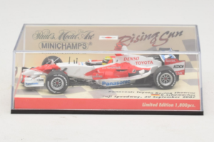 Panasonic Toyota Racing TF107 R. Schumacher F1 Showcar 2007 Minichamps 1:43 403070081 メタル - 画像 5/5