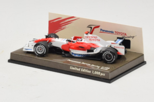 Toyota TF108 Panasonic #12 J. Trulli F1 2008 Minichamps 1:43 AM611513 メタル - 画像 3/5