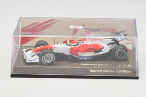 Toyota TF108 Panasonic #12 J. Trulli F1 2008 Minichamps 1:43 AM611513 メタル - 画像 5/5
