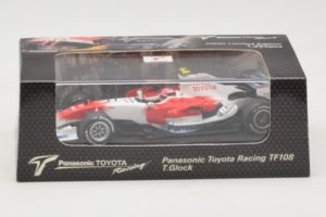 Toyota TF108 #17 T. Glock Panasonic Toyota Racing F1 2008 Minichamps 1:43 AM61152 メタル - 画像 4/6