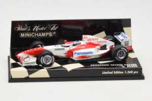Toyota TF104 Panasonic #16 R. Zonta Panasonic Toyota Racing 2004 Minichamps 1:43 400040116 メタル