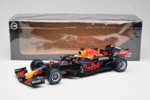 Red Bull Racing Honda RB16B #33 M. Verstappen Turkish GP 2nd Place 2021 Minichamps 1:18 110211633 メタル - 画像 7/7