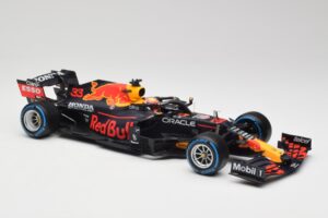 Red Bull Racing Honda RB16B #33 M. Verstappen Belgian GP Winner 2021 Minichamps 1:18 110211333 レジン - 画像 4/7