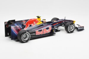 Red Bull RB6 #7 M. Webber Red Bull Racing Showcar 2010 Minichamps 1:18 150100076-R1 メタル - 画像 2/6