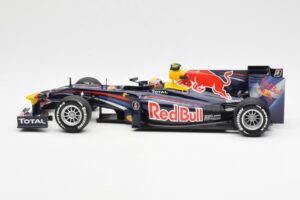 Red Bull RB6 #7 M. Webber Red Bull Racing Showcar 2010 Minichamps 1:18 150100076-R1 メタル - 画像 3/6