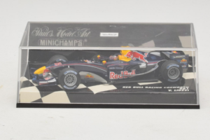 Red Bull Racing RB1 V. Liuzzi Test Driver F1 2005 Minichamps 1:43 400050115 メタル - 画像 5/5