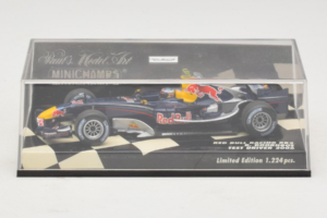 Red Bull Racing RB2 R. Doornbos Test Driver F1 2006 Minichamps 1:43 400060037 メタル - 画像 5/5