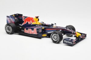 Red Bull Racing Renault RB5 #5 S. Vettel Showcar 2010 Minichamps 1:18 153100175 メタル - 画像 4/6