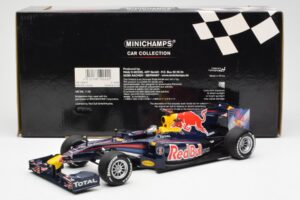 Red Bull Racing Renault RB5 #5 S. Vettel Showcar 2010 Minichamps 1:18 153100175 メタル - 画像 6/6