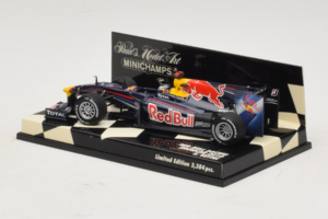 Red Bull Racing RB6 S. Vettel F1 Showcar 2010 Minichamps 1:43 400100075 メタル - 画像 3/5