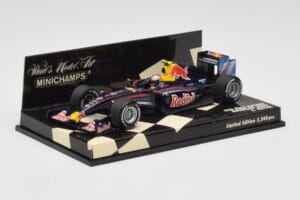 Red Bull Racing Renault RB5 #15 S. Vettel Showcar 2009 Minichamps 1:43 400090085 メタル - 画像 2/5