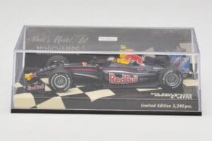Red Bull Racing Renault RB5 #15 S. Vettel Showcar 2009 Minichamps 1:43 400090085 メタル - 画像 5/5