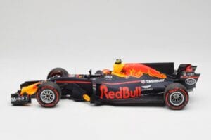 Red Bull Racing RB13 Tag Heuer #33 M. Verstappen Australian GP 2017 Minichamps 1:18 110170033 レジン - 画像 3/7