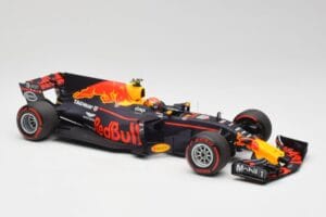 Red Bull Racing RB13 Tag Heuer #33 M. Verstappen Australian GP 2017 Minichamps 1:18 110170033 レジン - 画像 4/7