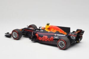 Red Bull Racing RB13 Tag Heuer #33 M. Verstappen Australian GP 2017 Minichamps 1:18 110170033 レジン - 画像 5/7