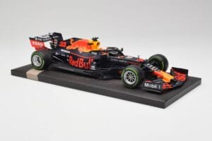 Red Bull RB15 #33 M. Verstappen German GP Winner Wet 2019 Minichamps 1:18 113191133 メタル - 画像 4/7
