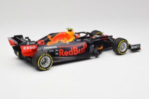 Red Bull RB15 #10 P. Gasly F1 2019 Minichamps 1:18 110190010 メタル - 画像 2/7