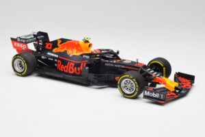 Red Bull RB15 #10 P. Gasly F1 2019 Minichamps 1:18 110190010 メタル - 画像 4/7