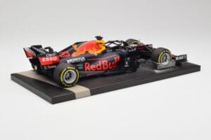 Red Bull RB16B #33 M. Verstappen France GP Winner 2021 Minichamps 1:18 113210833 メタル - 画像 3/7