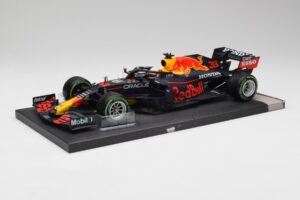 Red Bull RB16B #33 M. Verstappen Emilia Romagna GP Winner 2021 Minichamps 1:18 113210233T メタル - 画像 2/6