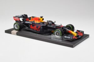 Red Bull RB16B #33 M. Verstappen Emilia Romagna GP Winner 2021 Minichamps 1:18 113210233T メタル - 画像 4/6