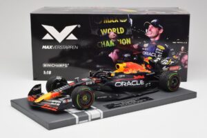 Red Bull RB18 #1 M. Verstappen Japan GP Winner No Figure 2022 Minichamps 1:18 113221801B メタル - 画像 6/7