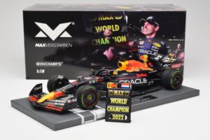 Red Bull RB18 #1 M. Verstappen Japan GP Winner No Figure & Pitboard 2022 Minichamps 1:18 113221801FB メタル - 画像 6/7
