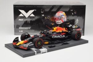 Red Bull RB18 Oracle #1 M. Verstappen Dutch GP 2022 Winner Minichamps 1:18 113221501 レジン - 画像 7/7