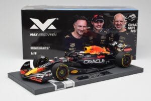 Red Bull RB18 Oracle #1 M. Verstappen US GP 2022 Winner Minichamps 1:18 113221901 レジン - 画像 7/7