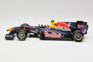 Red Bull RB5 #14 M. Webber Chinese GP 2nd 2009 Minichamps 1:18 150090114 メタル - 画像 3/6