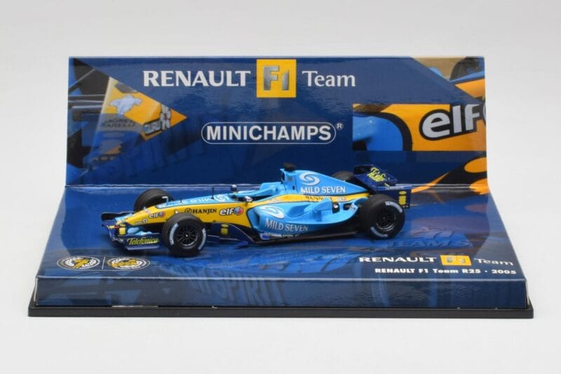 Renault R25 F1 Showcar 2005 Minichamps 1:43 433050099 メタル