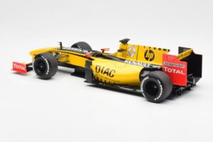 Renault R30 R. Kubica / V. Petrov F1 Showcar 2010 Minichamps 1:18 7711428831 メタル - 画像 5/6