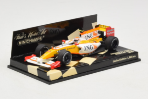 Renault R29 #8 N. Piquet Jr. Showcar F1 2009 Minichamps 1:43 400090078 メタル - 画像 2/5