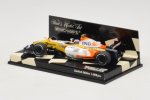 Renault R27 #4 H. Kovalainen Renault F1 Team Showcar 2007 Minichamps 1:43 400070074 メタル - 画像 3/5