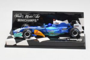 Sauber C24 J. Villeneuve F1 2005 Minichamps 1:43 400050011 メタル