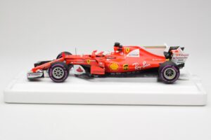 Scuderia Ferrari SF70H #5 S. Vettel Winner Australian GP 2017 BBR 1:18 BBR181705 メタル - 画像 3/7