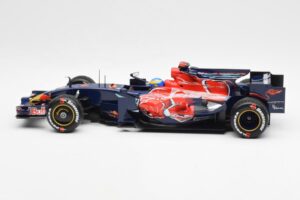 Scuderia Toro Rosso STR3 #11 S. Bourdais F1 2008 Minichamps 1:18 150080014 メタル - 画像 3/6