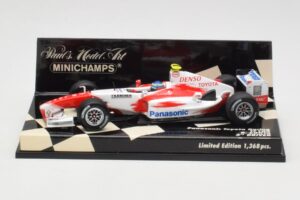 Toyota TF104 Panasonic Racing #0 R. Zonta 3rd Driver 2004 Minichamps 1:43 400040038 メタル
