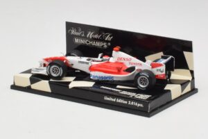 Toyota TF105 Panasonic Racing #16 J. Trulli F1 2005 Minichamps 1:43 400050086 メタル - 画像 3/5