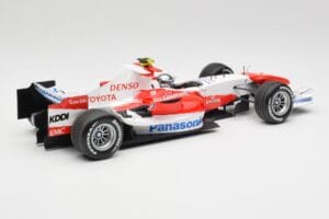 Toyota TF107 #12 J. Trulli F1 Launch Livery 2007 Minichamps 1:18 AM601321 メタル - 画像 2/6