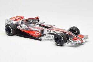 McLaren MP4-22 Mercedes #1 F. Alonso Showcar 2007 Minichamps 1:18 533071871 メタル - 画像 4/6