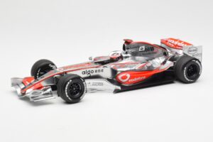 McLaren MP4-22 Mercedes #1 F. Alonso Showcar 2007 Minichamps 1:18 533071871 メタル