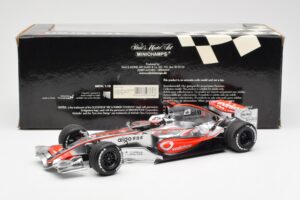 McLaren MP4-22 Mercedes #1 F. Alonso Showcar 2007 Minichamps 1:18 533071871 メタル - 画像 6/6