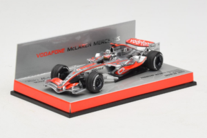 McLaren MP4-22 Mercedes #1 F. Alonso Vodafone McLaren Showcar F1 2007 Minichamps 1:43 533074371 メタル - 画像 2/5