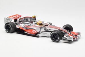 McLaren MP4-22 Mercedes #2 L. Hamilton 2007 Dealer Edition Minichamps 1:18 530071802 メタル - 画像 4/6