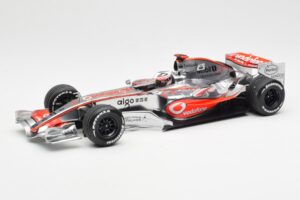 McLaren MP4-22 Mercedes #1 F. Alonso Presentation Valencia 2007 Minichamps 1:18 538071871 メタル
